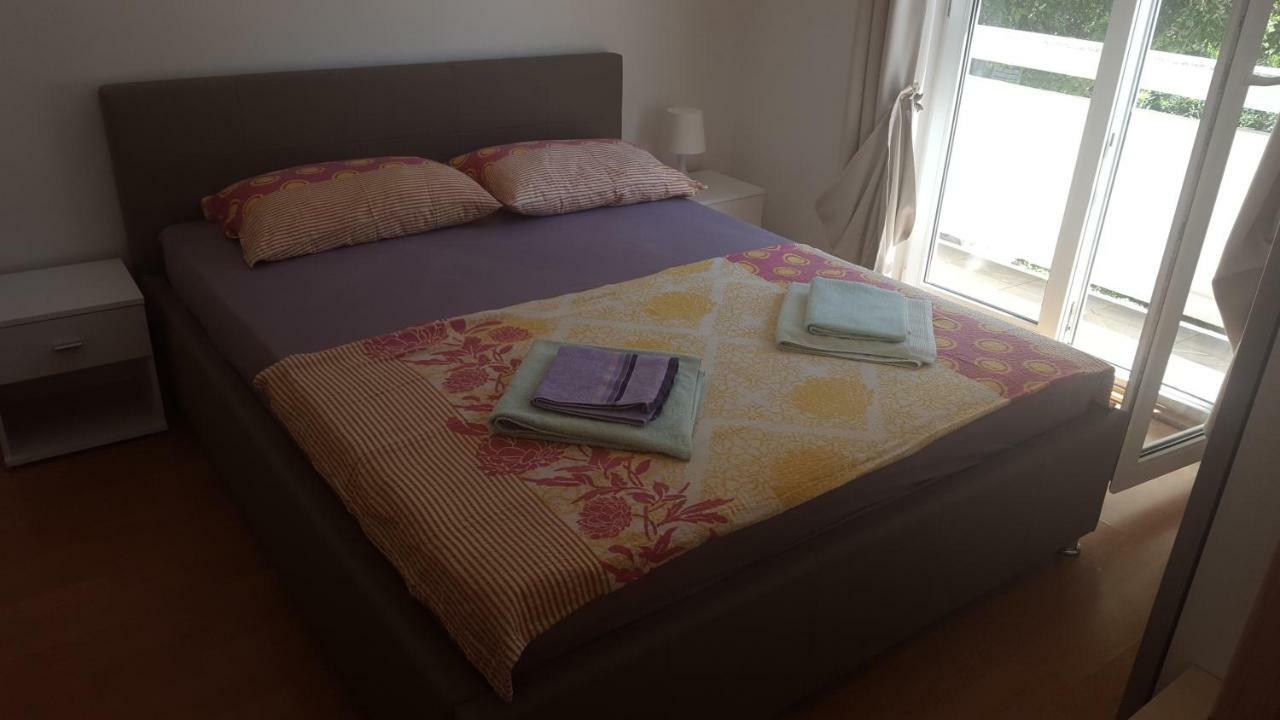 Apartmani Slavica Раб Экстерьер фото