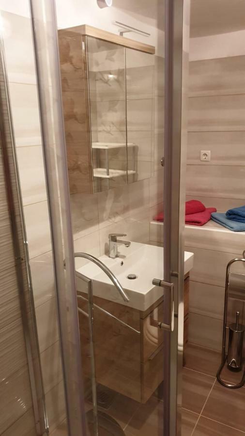 Apartmani Slavica Раб Экстерьер фото