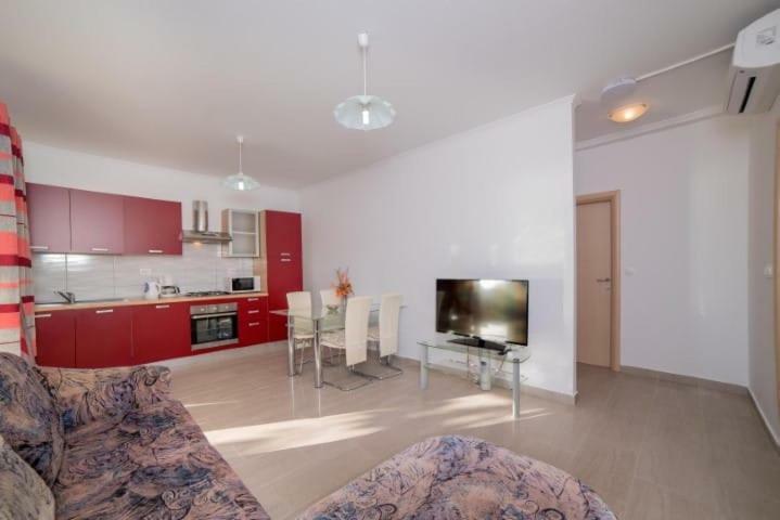 Apartmani Slavica Раб Экстерьер фото